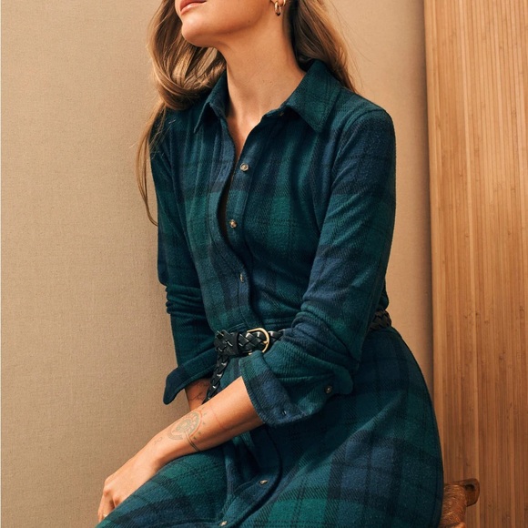 Faherty Legend Sweater Maxi Dress - Picture 6 of 12